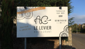 Signalétique, enseigne principale Restaurant Loctudy - BENELELA Studio graphique Pont-l'Abbé, Loctudy