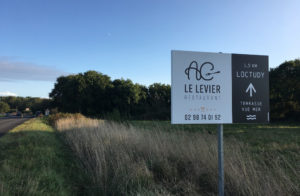 Panneau entrée de Ville - BENELELA Studio graphique Pont-l'Abbé, Loctudy